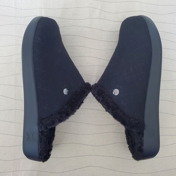 Alegria Womens Comfee Onyx Slipper Black Slip On Quilted Sherpa Lined Sz 10.5-11 - Picture 8 of 10